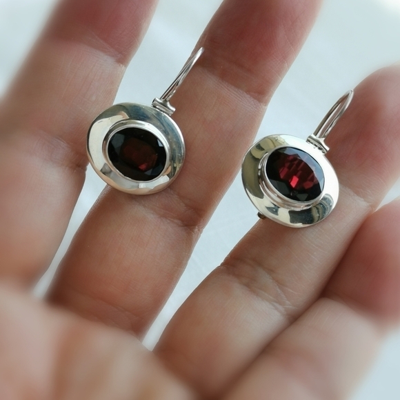 Sterling silver garnet drop earrings 🆕 - Picture 5 of 6
